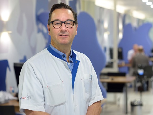 Erik Van Muilekom (achtergrond)