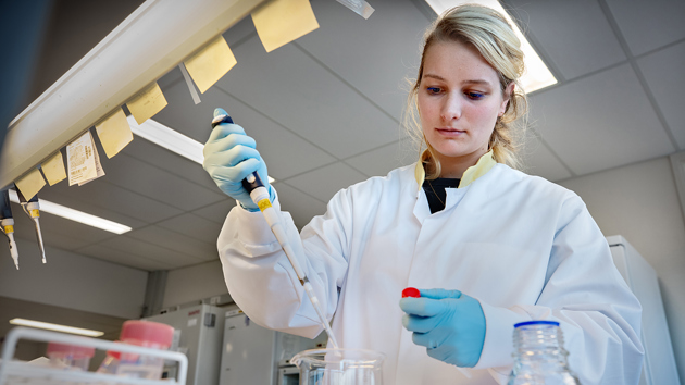 Onderzoeksfoto lab (1)