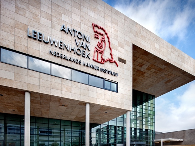 Antoni Van Leeuwenhoek Voorgevel Web Groot