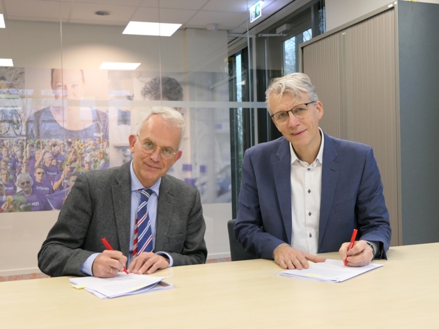 Foto Ondertekening Overeenkomst KWF NKI 2020