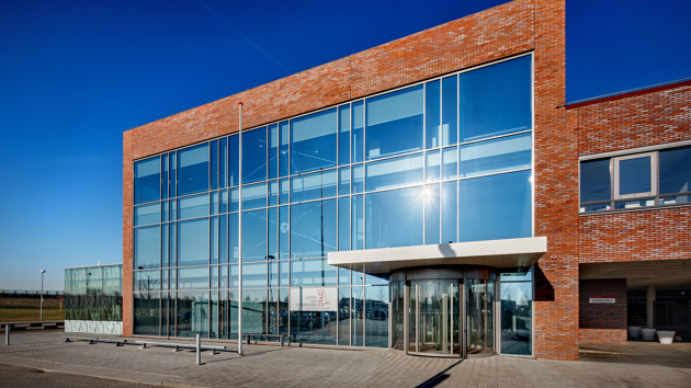 Hoofddorp, Voorgevel